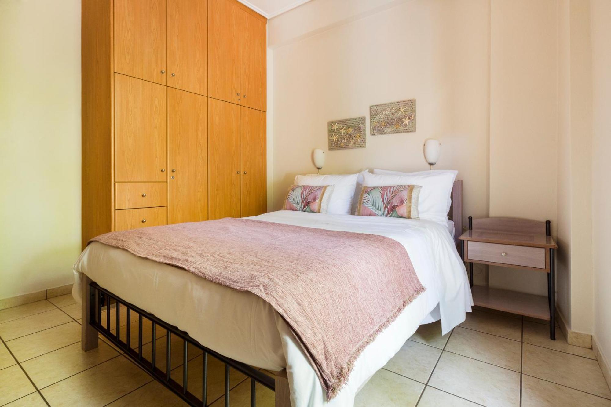 Spetses Center Comfy Apartment Экстерьер фото